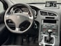 Peugeot 5008 1.2 PureTech Style 7p. | Volle uitvoering | Trekhaak