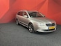 Skoda Superb Combi 1.8 TSI Elegance Business Line | Automaat | Stoelverwarming | Trekhaak