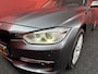 BMW 3-Serie Touring 3 Serie Touring 318d High Executive | Pano | Stoelverwarming | Automaat