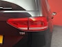 Volkswagen Touran 1.6 TDI SCR Highline 7p | Navigatie | Climate Control | Trekhaak | PDC |