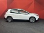 Peugeot 2008 1.2 PureTech Allure  | Automaat | Navigatie | Climate Control | Trekhaak | PDC |