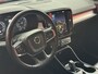 Volvo XC40 2.0 D3 AWD Momentum Pro | APK 20-04-2027 | Stoelverwarming | Leder