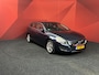 Volvo V60 2.0T Momentum | Leer | Automaat | Trekhaak | APK 01-08-2026 |