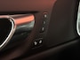 Volvo V60 2.0 B4 R-Design | BTW | Memory | Trekhaak | Stoelverwarming | Apk 01-2028