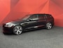 Volvo V60 2.0 B4 R-Design | BTW | Memory | Trekhaak | Stoelverwarming | Apk 01-2028