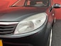 Dacia Sandero 1.2 Lauréate | Airco | Elektrische Ramen | Apk 22-01-27