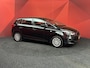 Kia Carens 2.0 GDi First Edition | 7 Pers | Trekhaak | Navigatie | Cruise Control |