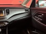 Kia Carens 2.0 GDi First Edition | 7 Pers | Trekhaak | Navigatie | Cruise Control |