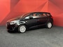 Kia Carens 2.0 GDi First Edition | 7 Pers | Trekhaak | Navigatie | Cruise Control |