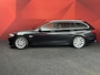 BMW 5-Serie Touring 523i High Executive | Navigatie | Panorama | Automaat | Trekhaak | APK 18-03-2027 |
