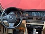 BMW 5-Serie Touring 523i High Executive | Navigatie | Panorama | Automaat | Trekhaak | APK 18-03-2027 |