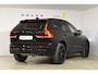 Volvo XC60 T6 350PK Plug-in hybrid AWD Ultra Black Edition / Navigatie / Adaptieve Cruisecontrol / Head Up-Display / Panorama dak / Elektrische stoelen met geheugen / Stuurverwarming / Stoelverwarming v+a / 360 Camera /