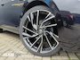 Volkswagen Golf 1.5 eTSI Style Automaat / Camera / Stoel & Stuur verwarming / Carplay / ACC / PDC / LMV