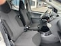 Toyota Aygo 1.0-12V Comfort 5-DRS AIRCO nwAPK NAP!