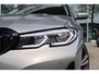 BMW 3-Serie Touring (g21) 330e High Executive 292pk | Leder | Stoelverwarming | Laser LED | Sfeer | Cruise | Climate