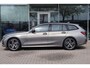 BMW 3-Serie Touring (g21) 330e High Executive 292pk | Leder | Stoelverwarming | Laser LED | Sfeer | Cruise | Climate