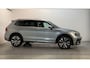 Volkswagen Tiguan Allspace 1.5 TSI DSG Highline Business R 7p. Panoramadak Stoelverwarming Alcantara Navigatie