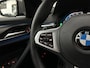 BMW 5-Serie 545e xDrive M-Sport | ACC | Head-Up | 19'' | Stuurverwarming | Sfeerverlichting | Carplay | Sportremmen | Getint Glas | Draadloos Laden | Sportstoelen | Live Cockpit Pro | LED |
