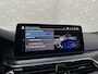 BMW 5-Serie 545e xDrive M-Sport | ACC | Head-Up | 19'' | Stuurverwarming | Sfeerverlichting | Carplay | Sportremmen | Getint Glas | Draadloos Laden | Sportstoelen | Live Cockpit Pro | LED |