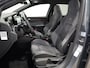 Volkswagen Golf Variant 1.5 eTSI 130pk DSG R-Line | Navigatie | Kuipstoelen | 18" | App-Connect | ACC 226