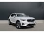 Volvo XC40 1.5 T5 Plug-in hybrid Ultimate Bright - Pano - Trekhaak - Stoel/Stuurverwarming - BLIS - Pilot Assist - 360 Camera - Rijklaar