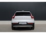 Volvo XC40 1.5 T5 Plug-in hybrid Ultimate Bright - Pano - Trekhaak - Stoel/Stuurverwarming - BLIS - Pilot Assist - 360 Camera - Rijklaar