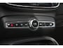 Volvo XC40 1.5 T5 Plug-in hybrid Ultimate Bright - Pano - Trekhaak - Stoel/Stuurverwarming - BLIS - Pilot Assist - 360 Camera - Rijklaar