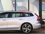 Volvo V60 2.0 B3 R-Design | Pano | Harman/Kardon | HUD | 4-zone Clima | Memory | 360 cam | Haak |