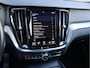 Volvo V60 2.0 B3 R-Design | Pano | Harman/Kardon | HUD | 4-zone Clima | Memory | 360 cam | Haak |