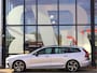 Volvo V60 2.0 B3 R-Design | Pano | Harman/Kardon | HUD | 4-zone Clima | Memory | 360 cam | Haak |