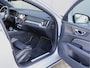 Volvo V60 2.0 B3 R-Design | Pano | Harman/Kardon | HUD | 4-zone Clima | Memory | 360 cam | Haak |