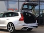 Volvo V60 2.0 B3 R-Design | Pano | Harman/Kardon | HUD | 4-zone Clima | Memory | 360 cam | Haak |