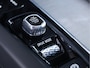 Volvo V60 2.0 B3 R-Design | Pano | Harman/Kardon | HUD | 4-zone Clima | Memory | 360 cam | Haak |