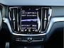 Volvo V60 2.0 B3 R-Design | Pano | Harman/Kardon | HUD | 4-zone Clima | Memory | 360 cam | Haak |