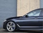 BMW 5-Serie Touring M550d xDrive M Sport | 400PK | Nappa Leder | Panorama | HUD | Harman/Kardon |