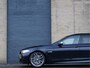 BMW 5-Serie Touring M550d xDrive M Sport | HUD | ACC | Harman/Kardon | Softclose | Pano | Comfortstoelen |