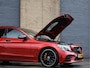 Mercedes-Benz C-klasse 300 de Estate Premium Plus EQ AMG line Burmester | Night | Airmatic | Pano | HUD | Hyacinth Red | BTW