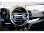 MINI Countryman 2.0 Cooper S Chili | Panoramisch schuif/kanteldak | Trekhaak | Afneembare trekhaak | Led verlichting | Stoelverwarming | Sfeerverlichting | Climate Control |