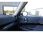 MINI Countryman 2.0 Cooper S Chili | Panoramisch schuif/kanteldak | Trekhaak | Afneembare trekhaak | Led verlichting | Stoelverwarming | Sfeerverlichting | Climate Control |
