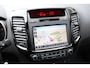 Kia Venga 1.6 CVVT ExecutiveLine Automaat. Panoramadak, navigatie, dealeronderhouden!