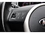 Kia Venga 1.6 CVVT ExecutiveLine Automaat. Panoramadak, navigatie, dealeronderhouden!