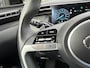 Hyundai Tucson 1.6 T-GDI PHEV Premium 4WD | Lederen bekleding | Stoel- en stuurverwarming | 4WD | Navigatiesysteem | Climate Control | Adaptieve Cruise Control | Plug In hybride | Full options | Resterende fabrieksgarantie | Rijklaarprijs |