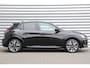 Peugeot e-208 EV 136PK GT PACK AUTOMAAT / NAVI / LEDER / CLIMA / PDC / 17" LMV / CAMERA / ALCANTARA / PANO. DAK / KEYLESS / I-COCKPIT / FULL-LED / 1E EIGENAAR !!