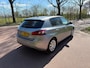 Peugeot 308 1.2 PureTech Style / Navi / Pano / Led / NAP / Aux / pdc