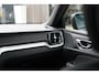 Volvo V60 2.0 T5 R-Design | Polestar Engineered | Panoramisch schuif/kanteldak | 20'' inch lichtmetalen velgen | Stoelverwarming | Liefhebbers auto! | Stoelverwarming | Climate control |