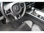 Volvo V60 2.0 T5 R-Design | Polestar Engineered | Panoramisch schuif/kanteldak | 20'' inch lichtmetalen velgen | Stoelverwarming | Liefhebbers auto! | Stoelverwarming | Climate control |