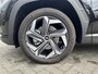 Hyundai Tucson 1.6 T-GDI PHEV Comfort 4WD | Stoelverwarming | Keyless | Android auto Apple Carplay | Navigatie | 19 Inch lichtmetalen velgen | Rijklaarprijs |