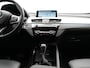 BMW X1 xDrive25e Sportline PHEV 221pk Dealer O.H. | Trekhaak Afn. | Camera | Adaptive LED | Hifi Sound | Sportstoelen Verwarmd | Sfeerverlichting | Apple Carplay | Navigatie | DAB | Cruise Control | Plug In Hybrid |