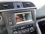 Renault Kadjar 1.2 TCe Limited 130 pk AUT. | navigatie | trekhaak | cruise control | parelmoer wit | all season banden