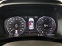 Volvo XC40 1.5 T3 Momentum | Cruise Control | Parkeersensoren Voor En Achter | Half Lederen Bekleding